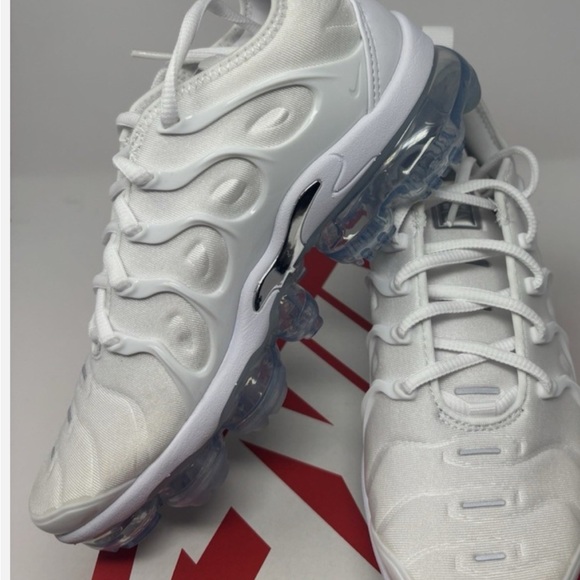 Nike Shoes - Nike White silver VaporMax fq8895-100 new can ship with box not original